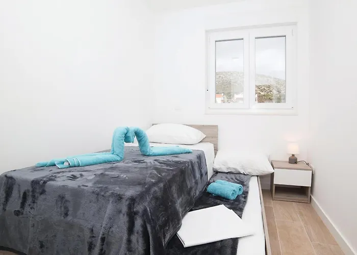 Two-bedroom In * Trogir