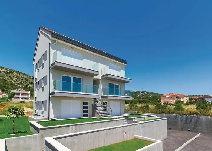 Two-bedroom In Apartment Trogir